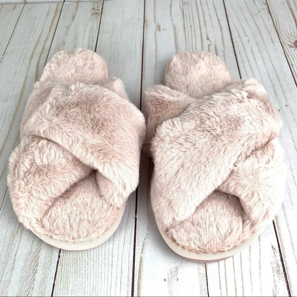 Pink Fuzzy Cozy Plush Cross Front Open Toe Slippers Size Medium